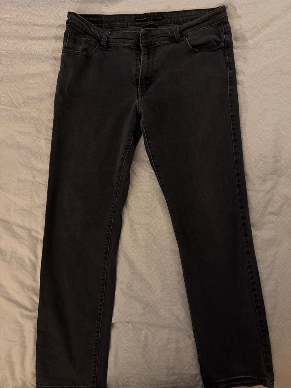 Levi's Slim Straight Black Jeans